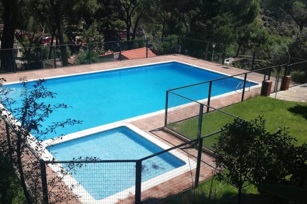 San Martín de Valdeiglesias La Casita De Noe Con Vista Al Pantano De San Juan 빌라 외부 사진